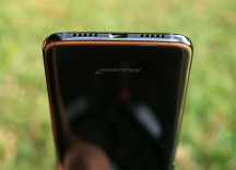 Bottom - Oneplus 6t Mclaren Edition Review review