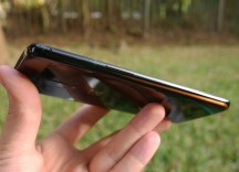 Left - Oneplus 6t Mclaren Edition Review review