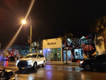 Low light - f/1.7, ISO 1000, 1/20s - Oneplus 6t Mclaren Edition review