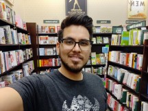 Daytime selfies - f/2.0, ISO 250, 1/50s - Oneplus 6t Mclaren Edition review