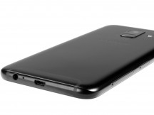 microUSB should be in the past - Samsung Galaxy A6 (2018) review