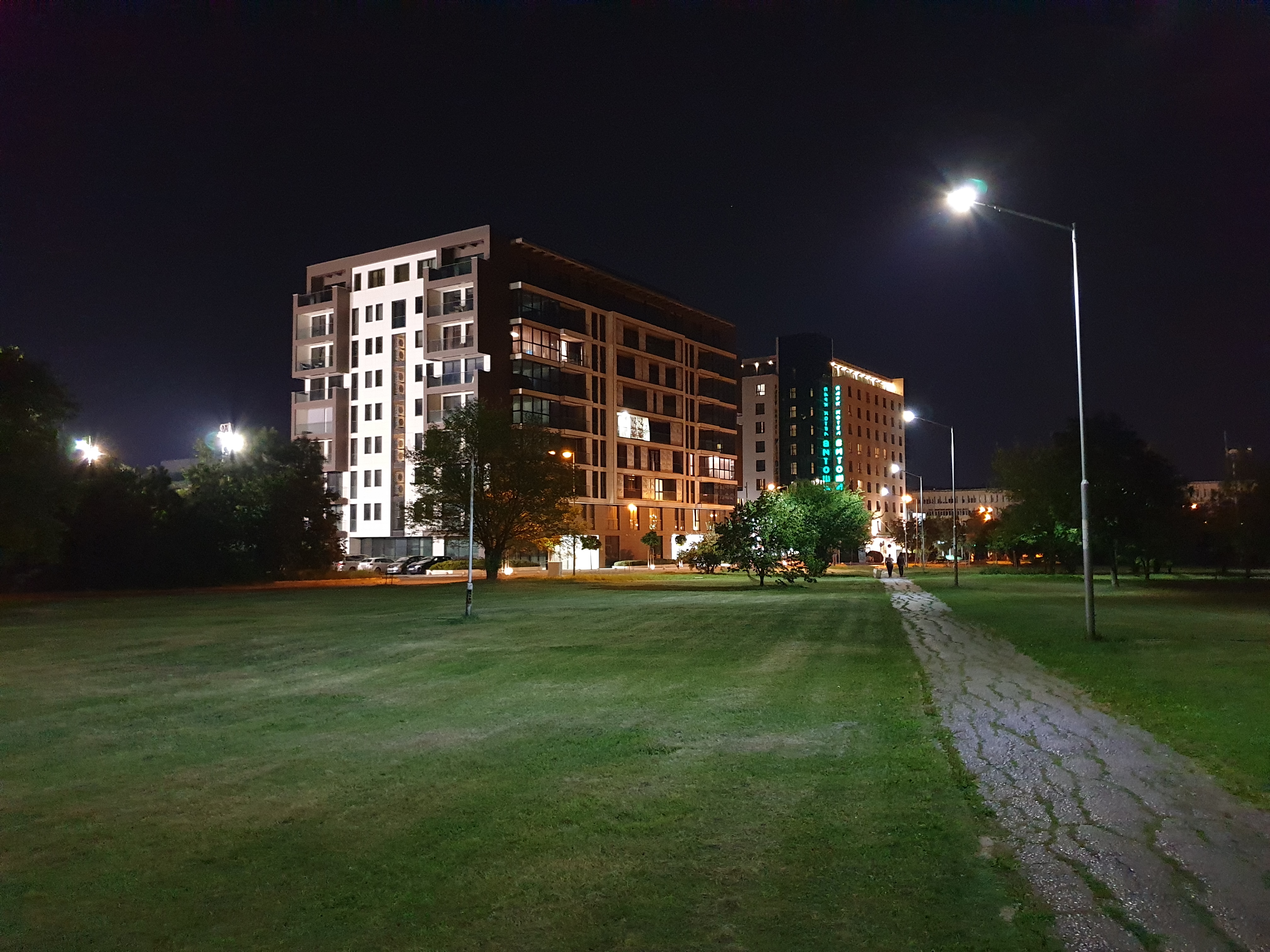 gsmarena_029.jpg