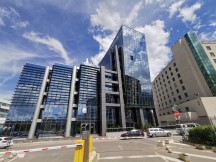 Honor 20 Pro vs Huawei P30 ultra wide-angle: P30 * - f/2.2, ISO 50, 1/1645s - Honor 20 Pro review