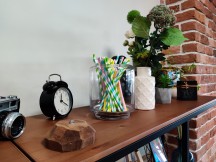 Normal daylight and indoor samples: OnePlus 7 - f/1.8, ISO 400, 1/50s - Oneplus 7 review