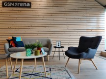 Normal daylight and indoor samples: OnePlus 7 - f/1.8, ISO 100, 1/105s - Oneplus 7 review