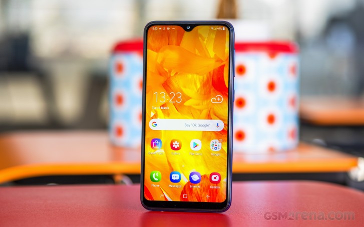 Samsung Galaxy M10 review