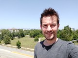 Selfie samples - f/2.0, ISO 100, 1/1687s - Xiaomi Mi 9 SE review