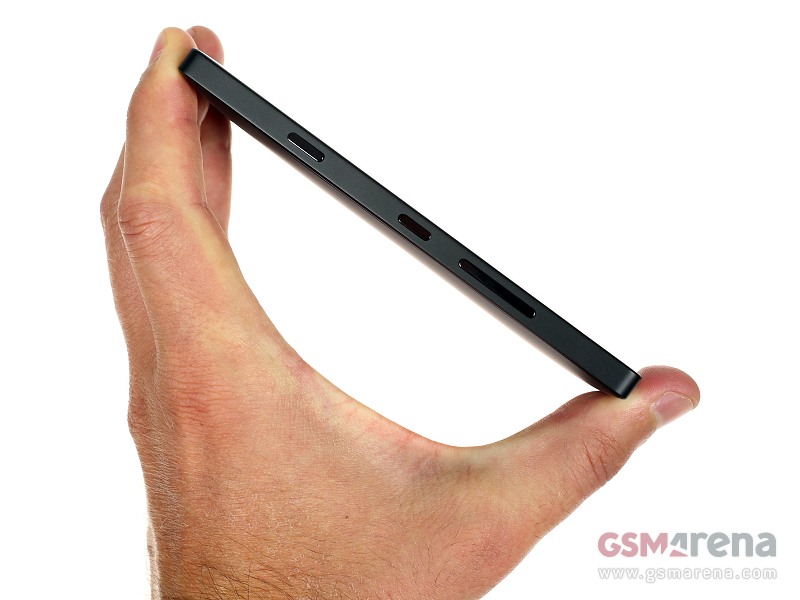 gsmarena_004.jpg
