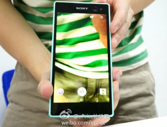 Sony Xperia C3 breaks cover, teased as the first selfie phone