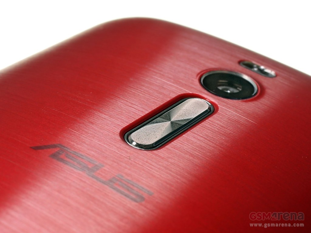 Asus Zenfone 2 ZE551ML pictures, official photos