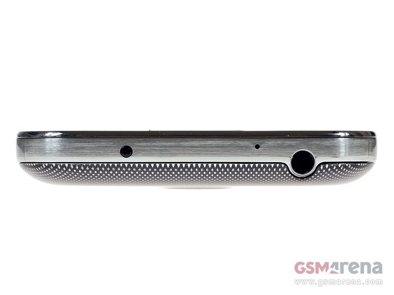 gsmarena_015.jpg